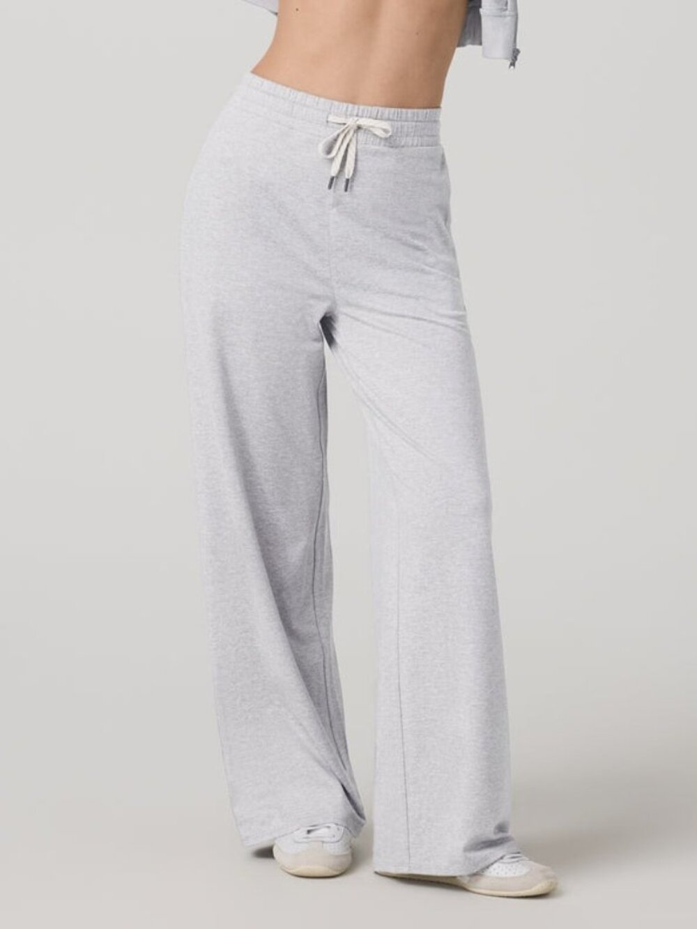 Vuori Light Gray Wide Leg Sweatpants Small NWOT